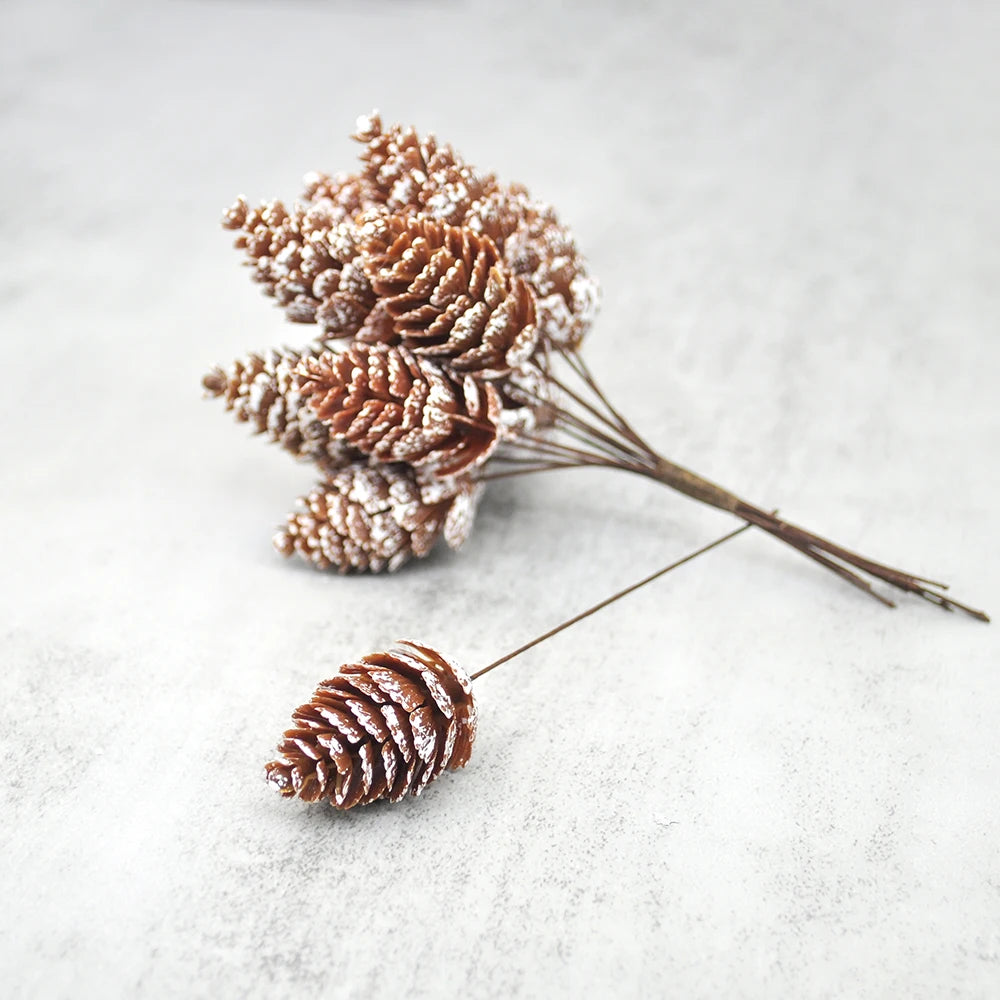12pcs / bunch of artificial plant fake pine cone decoration Christmas wreath home decoration diy wreath wedding decoration